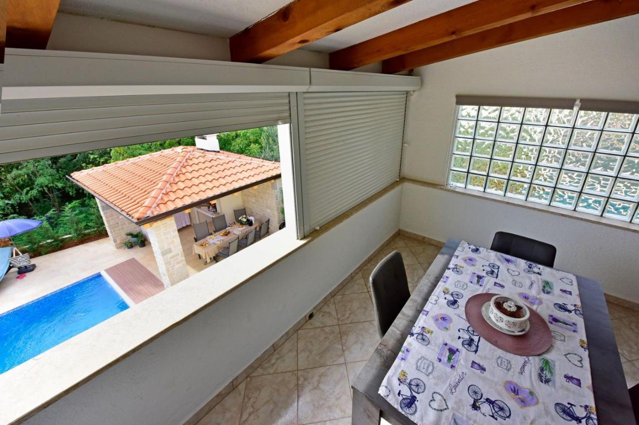 Apartments House Anna For Max 13 Persons In Porec, Pet Friendly Екстер'єр фото